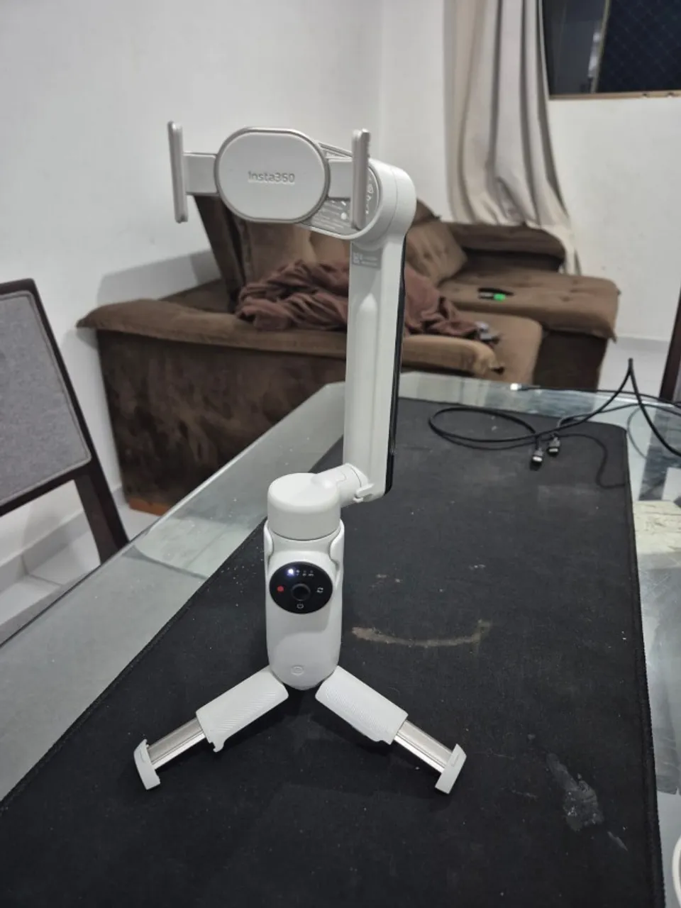Gimbal Estabilizador Insta360 Flow Faz fotos 360 um dos melhores que existe