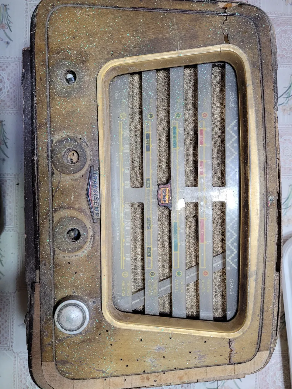 Rádio Antigo SEMP - Peça de Decoração Vintage
