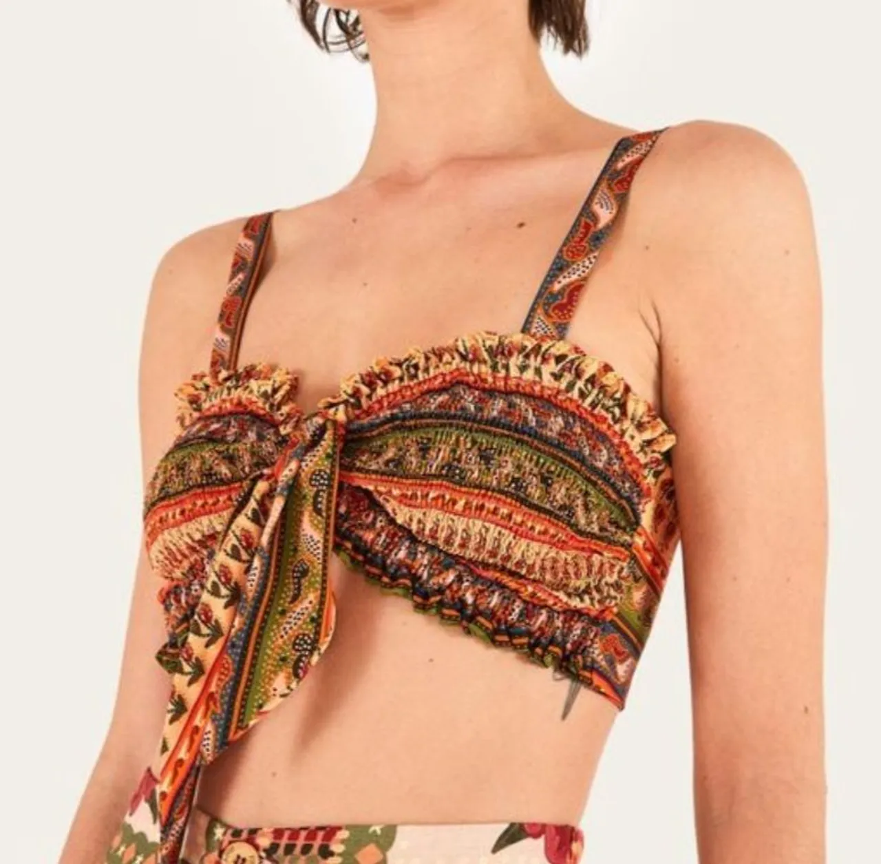 Top Cropped Estampado Farm