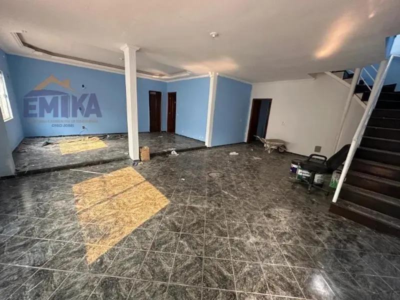 Casa com 5 quarto(s) no bairro Jardim Imperador em Várzea Grande - MT