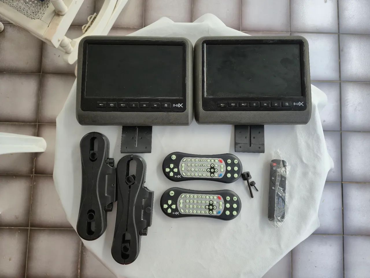 Monitor encosto de cabeça 