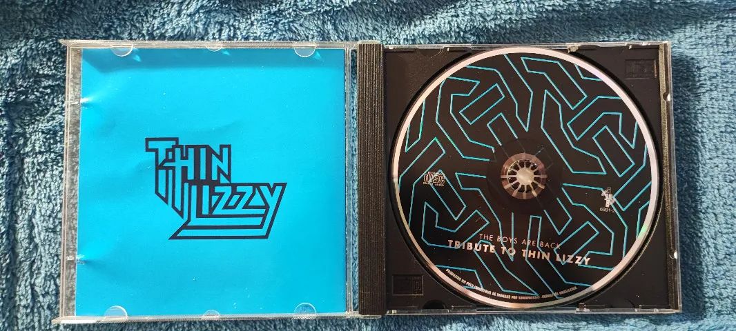 CD The Boys Are Back: A Tribute To Thin Lizzy - Foto 3