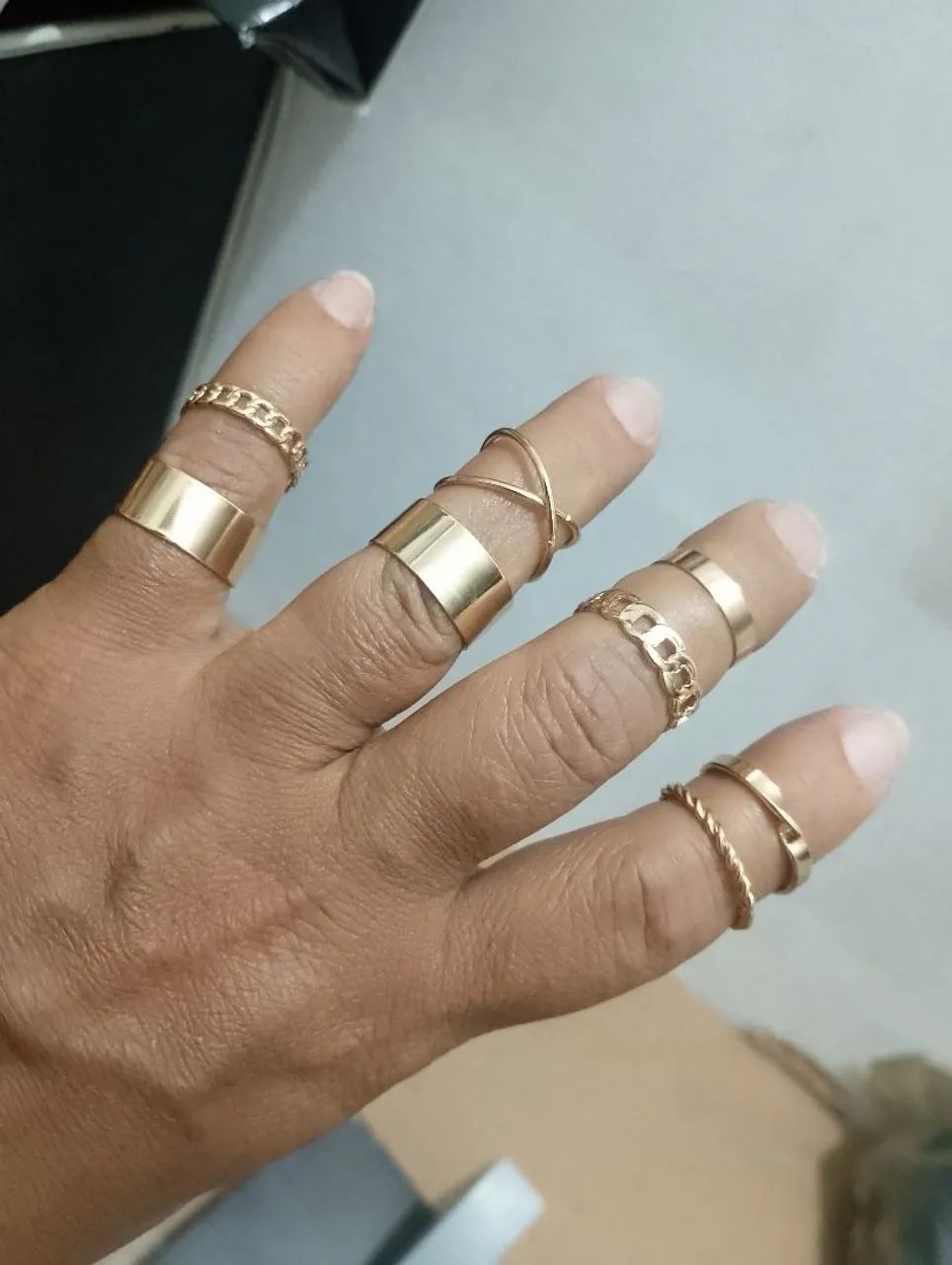 Pulseira e anéis dourados  - Foto 4