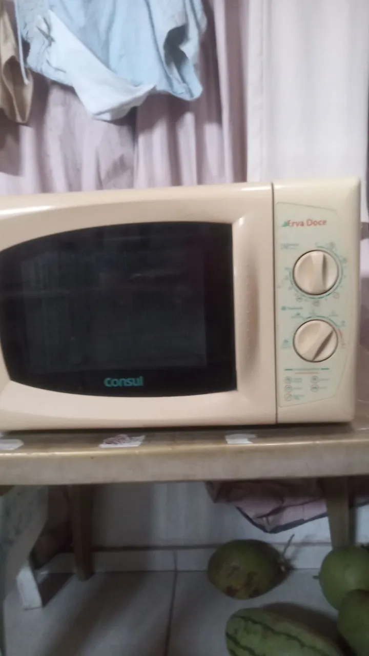 Micro-ondas Consul Arva Doce