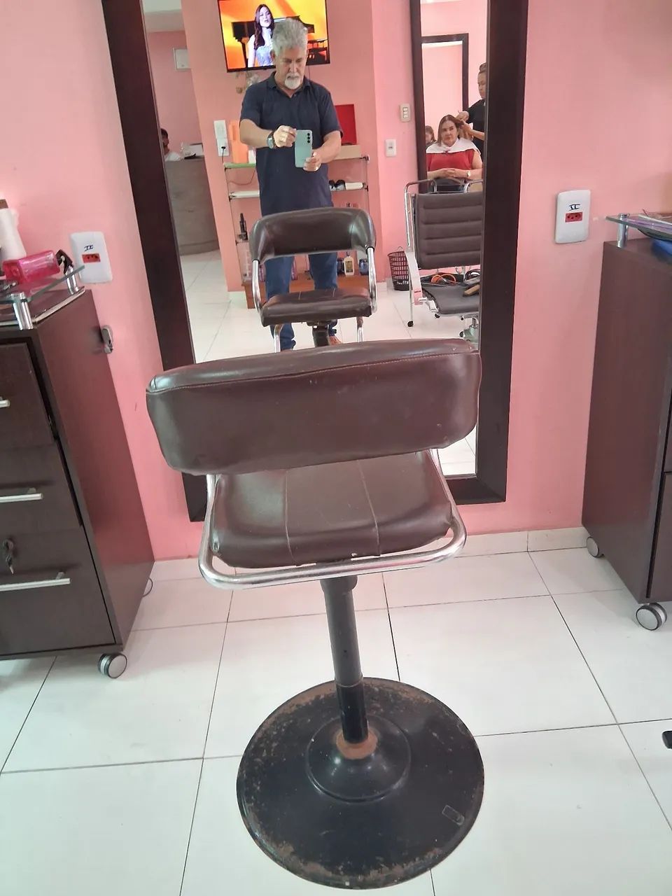 Cadeira infantil pra salão de beleza  - Foto 5