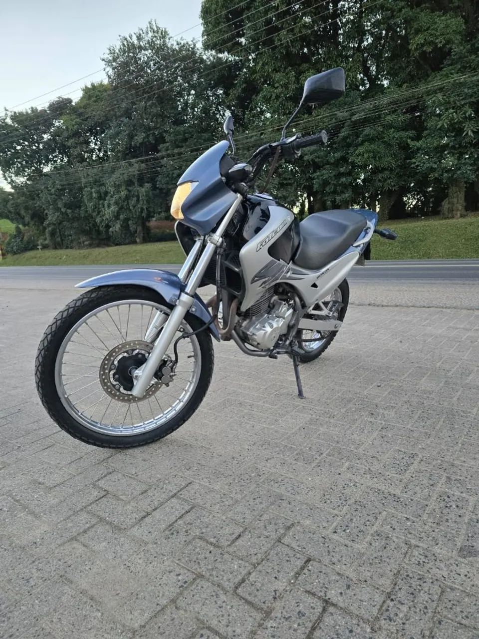 2007 Honda  NX 400 Falcon  - Foto 3