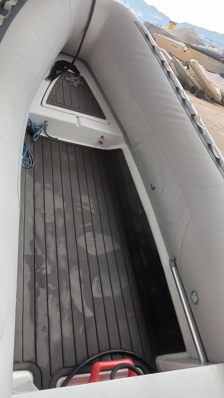 Bote Sr12 stand