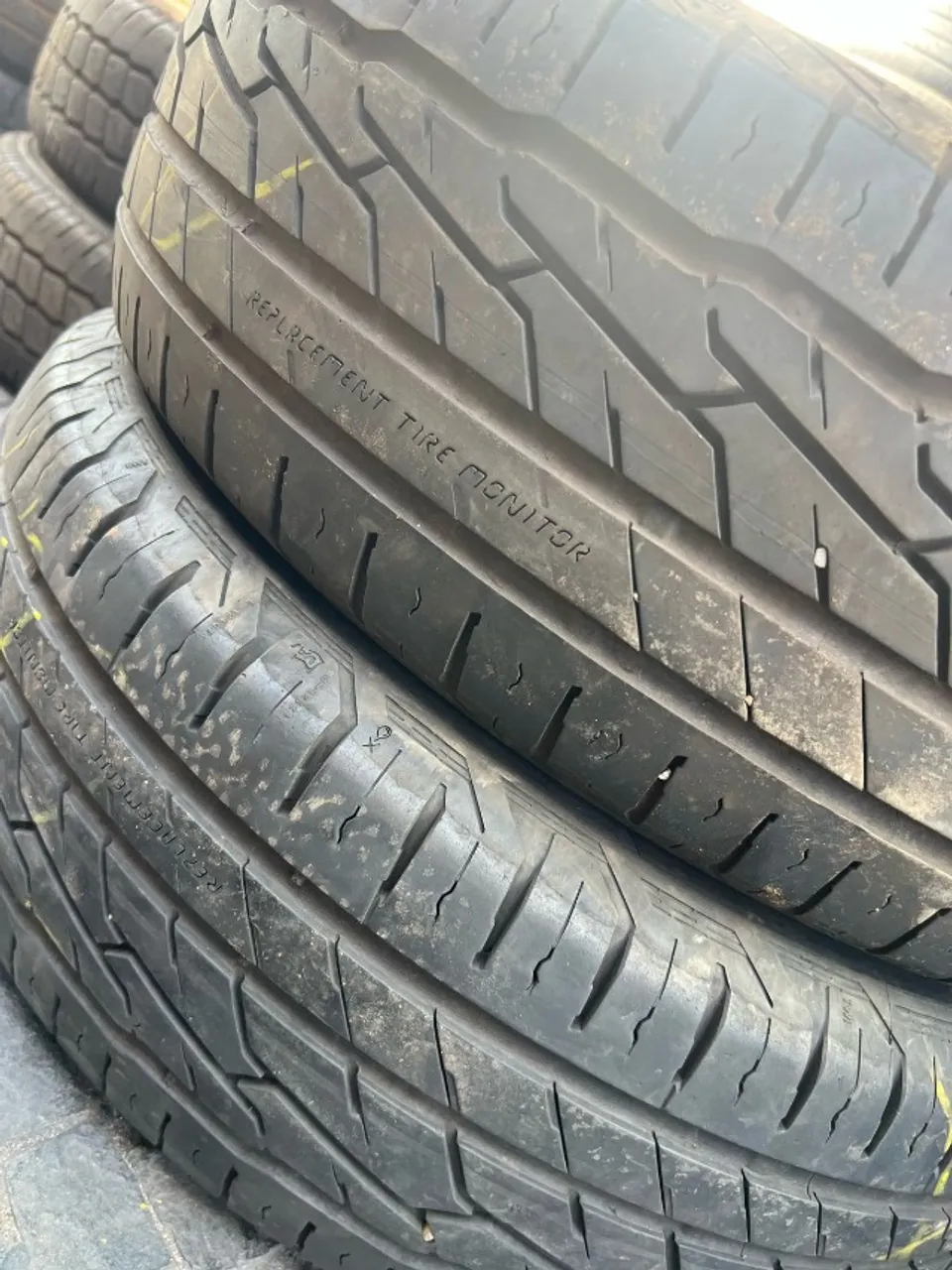 Pneu 215/65/16 Royal 87 % Vida