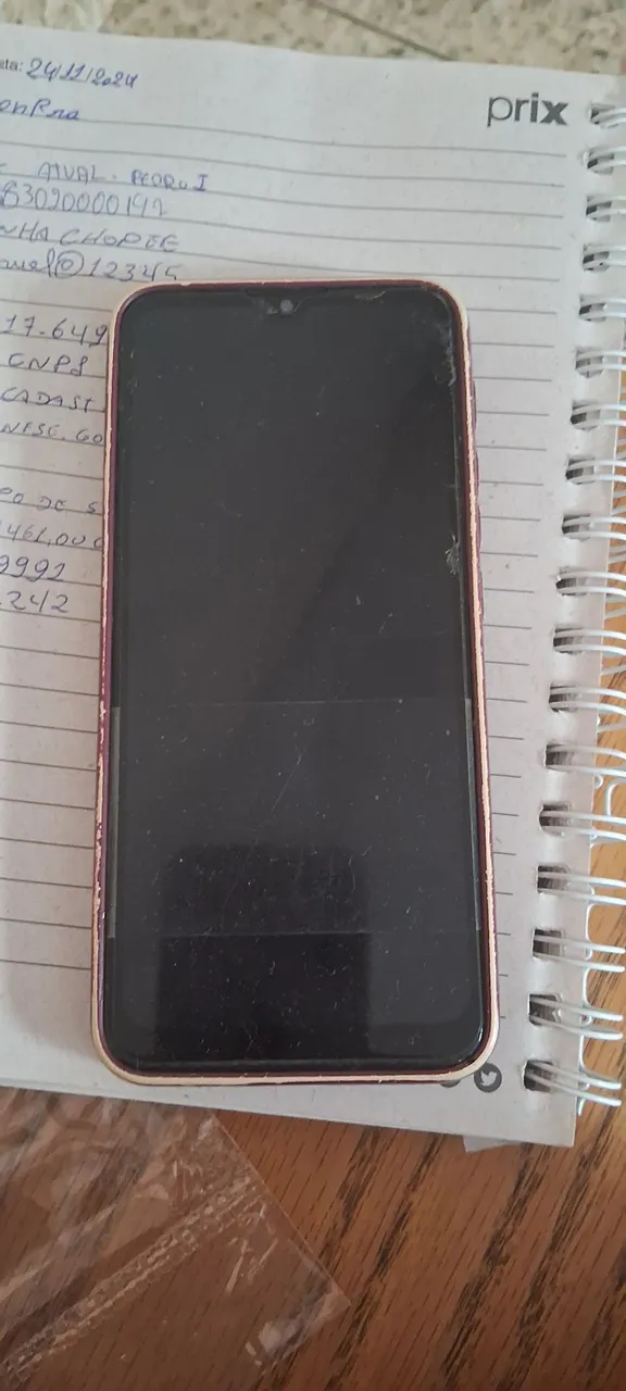 Celular funcionando mas com pequenas avarias