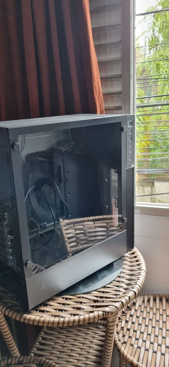 Gabinte aerocool playa e Water Cooler semi novos - Foto 2