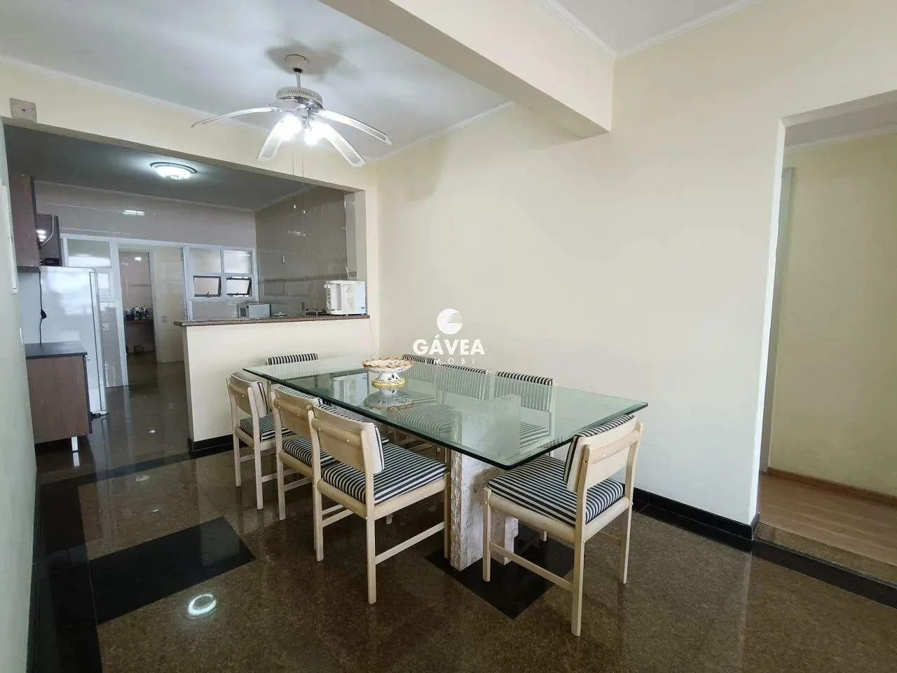 Apartamento para aluguel no Itararé em São Vicente.