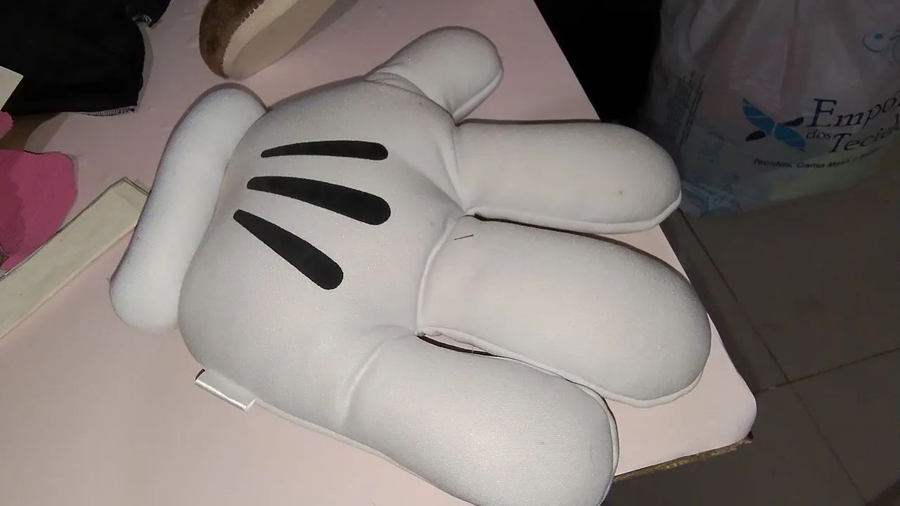 Luva Mickey Disney resot - Foto 3