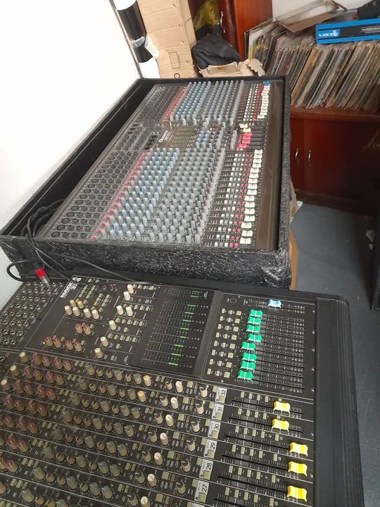 MESA CICROTROM CSM 32X4 SEMI NOVA - Foto 2