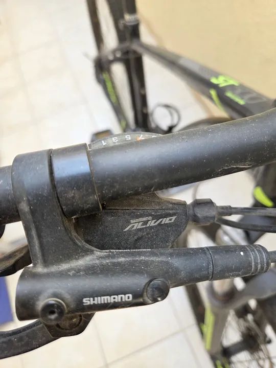 Bicicleta Rockrider ST500 Aro 29 (Edição limitada) - Foto 5