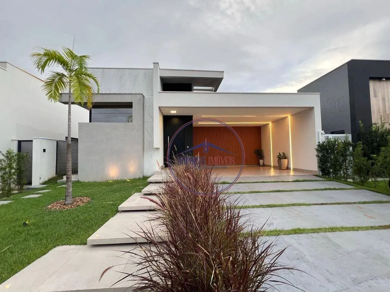 VENDO OU ALUGO - CASA 3 QUARTOS MOBILIADA - RESICIAL VERANA