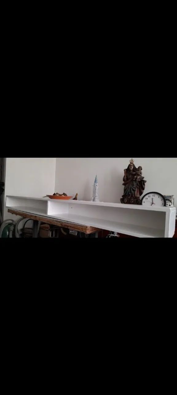 Penteadeira  branca ,  de parede, ótimo estado  - Foto 2