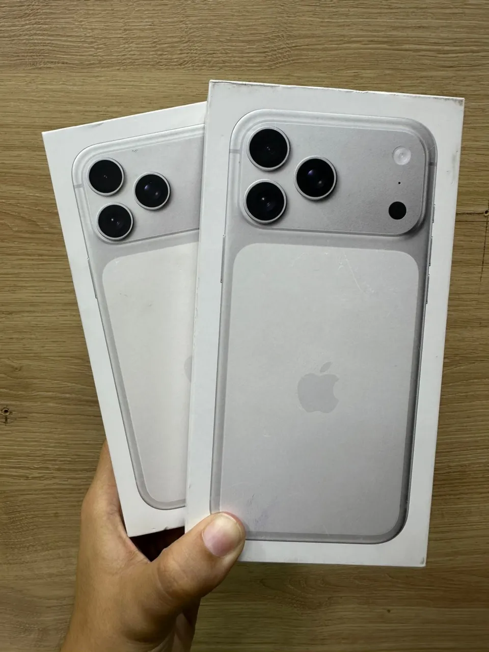 IPHONE 17 PRO MAX 256 GB - SILVER - Celulares e Smartphones