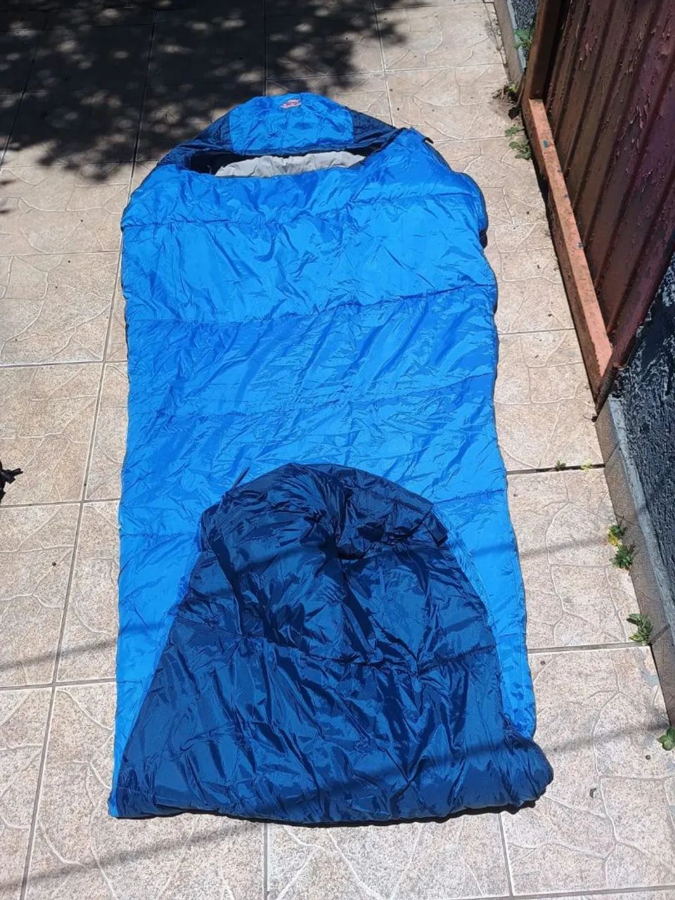 Saco de dormir mais colchão inflável 