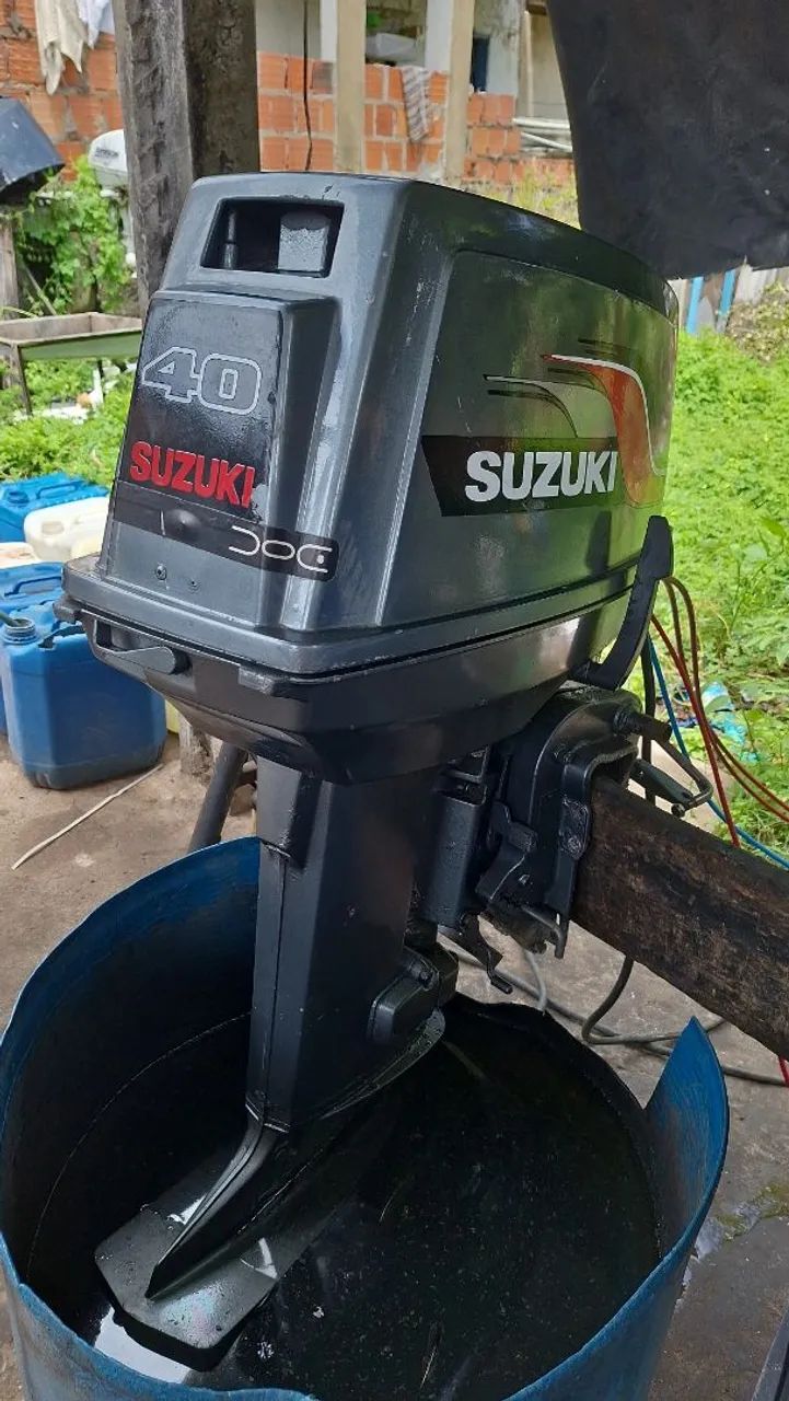 Vendo motor de popa suzuki 40hp 