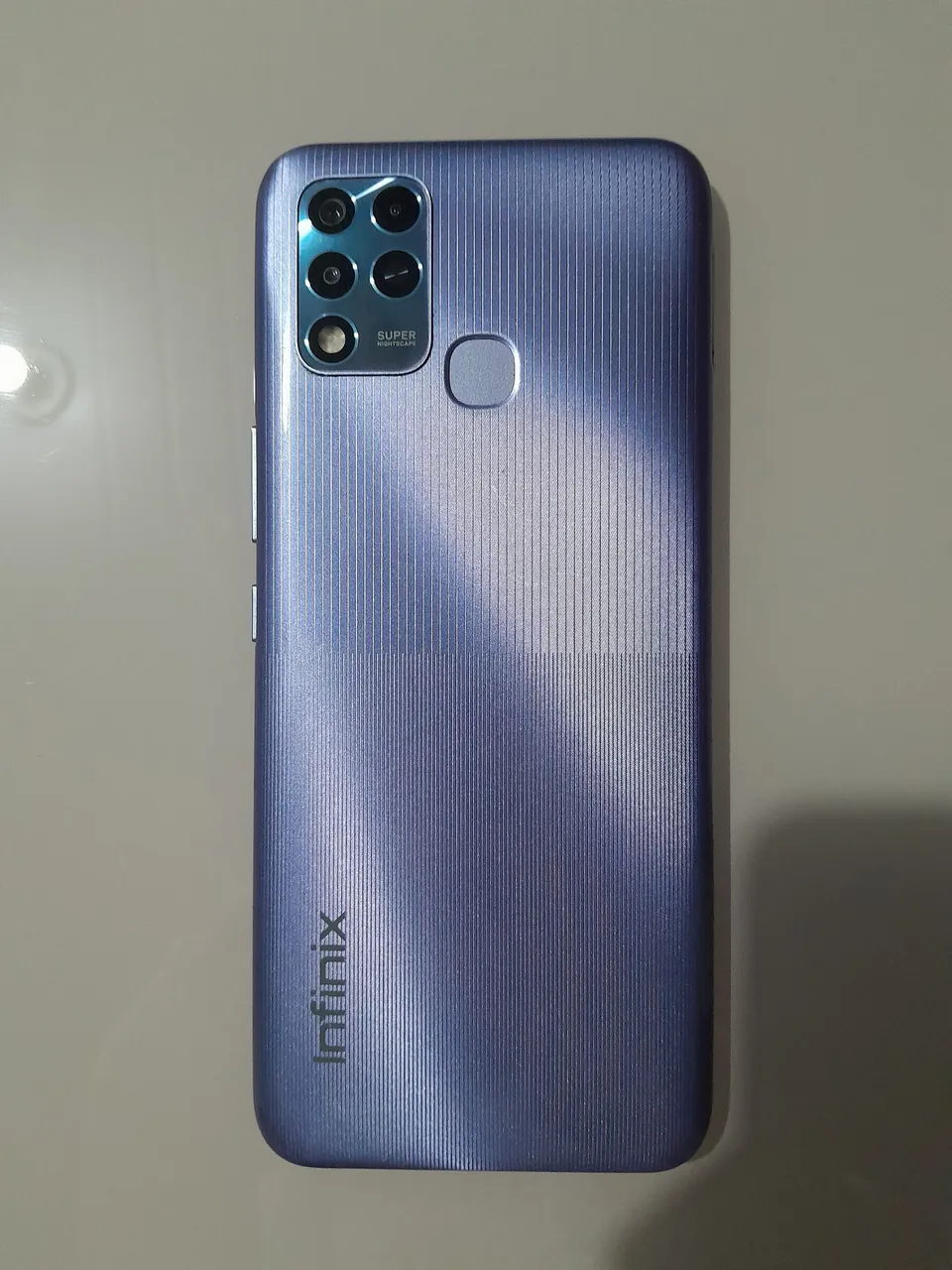 Celular infinix - usado