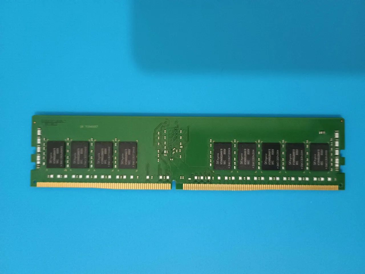 MEMÓRIA 16GB DDr4 2666MHz 2RX8 ECC SK Hynix HMA82GU7CJR8N-VK