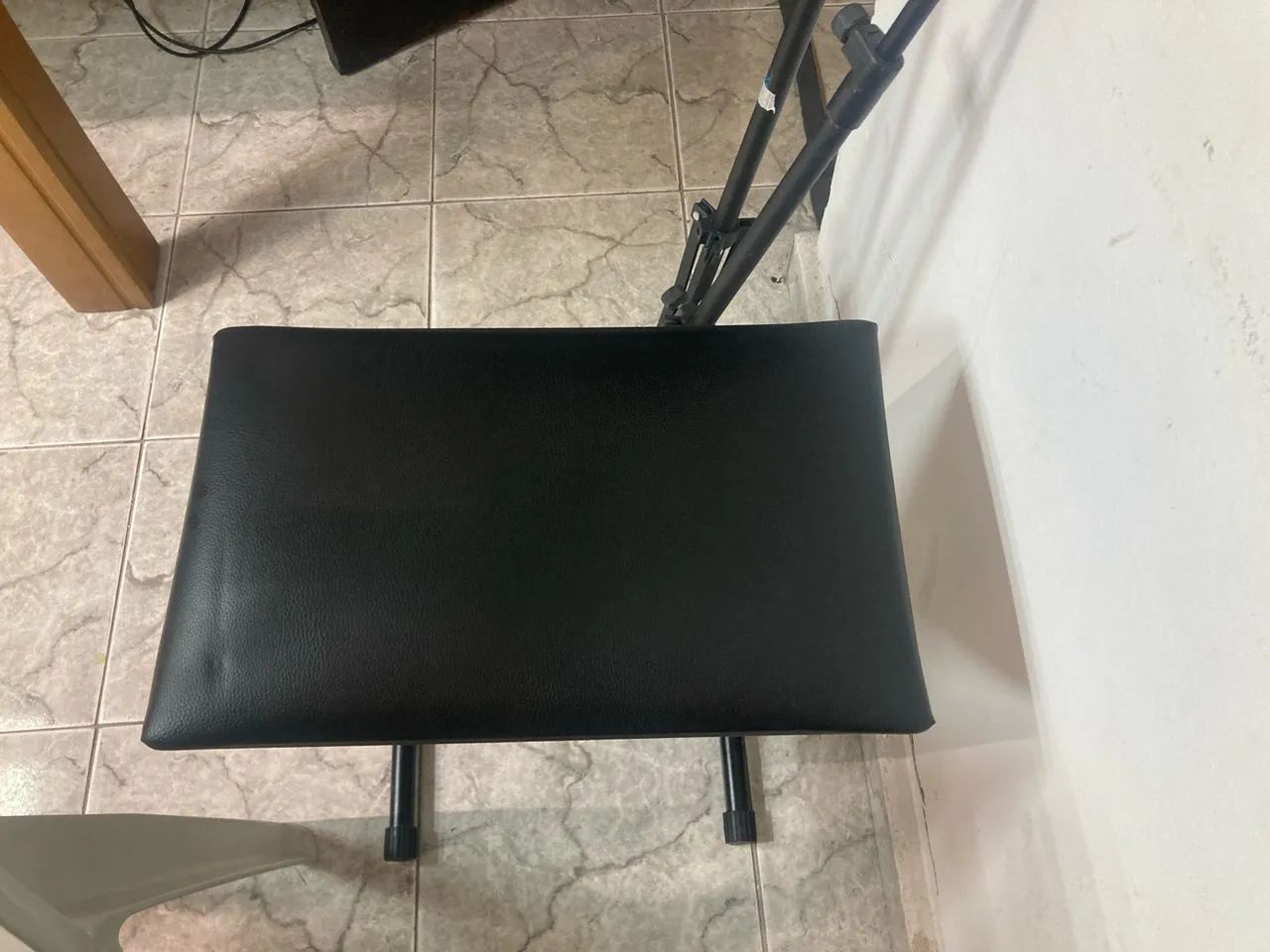 Banco para músicos teclado guitarra bateria baixo almofadado banqueta