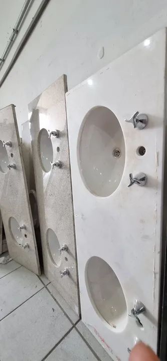 Pias banheiro cuba dupla várias pedras e modelos  - Foto 3