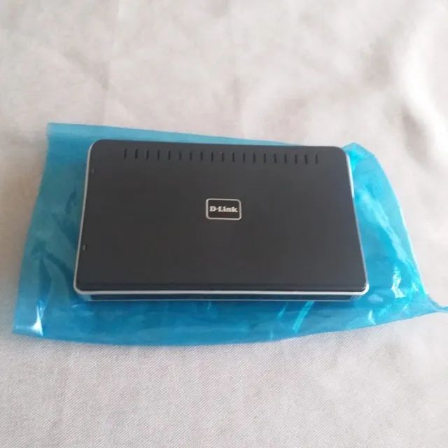 Roteador marca D-Link 8 portas