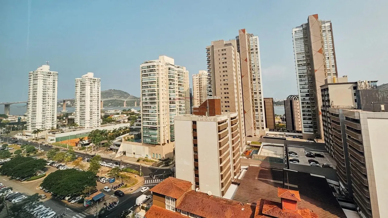 Sala para Aluguel ou Venda na Enseada do Suá - Vitória