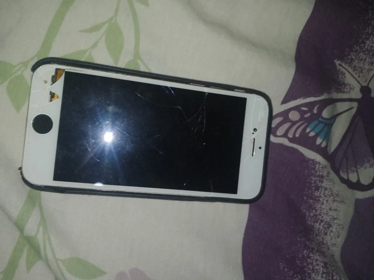 iPhone 6 Plus com iCloud desbloqueado