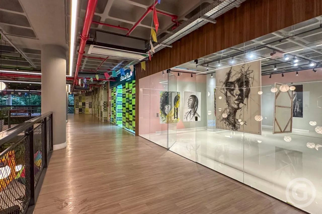 Loja espaçosa no coração de Florianópolis: ideal para seu negócio comercial! - Foto 5