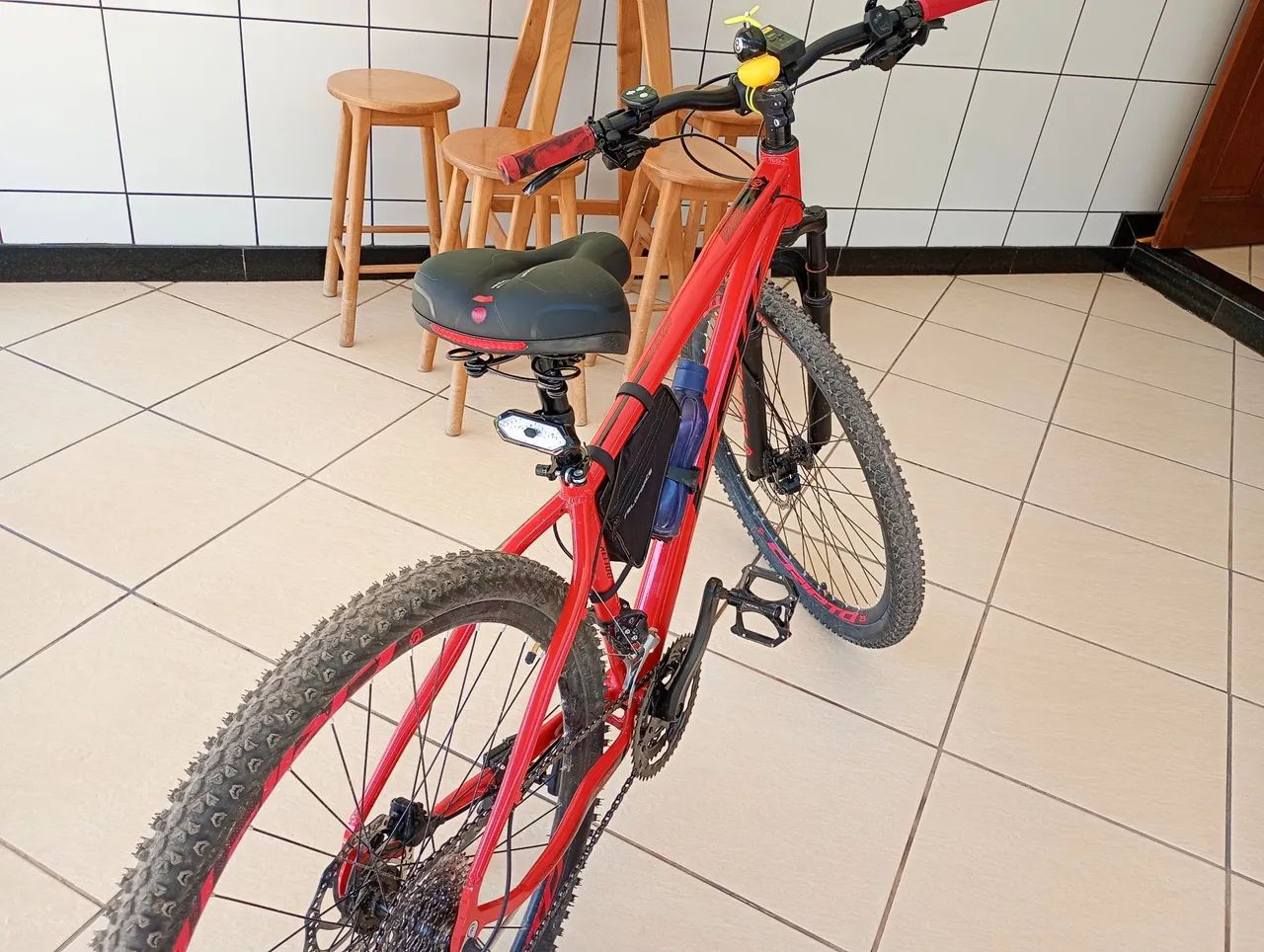Bicicleta Aro 29 27v Shimano  - Foto 3