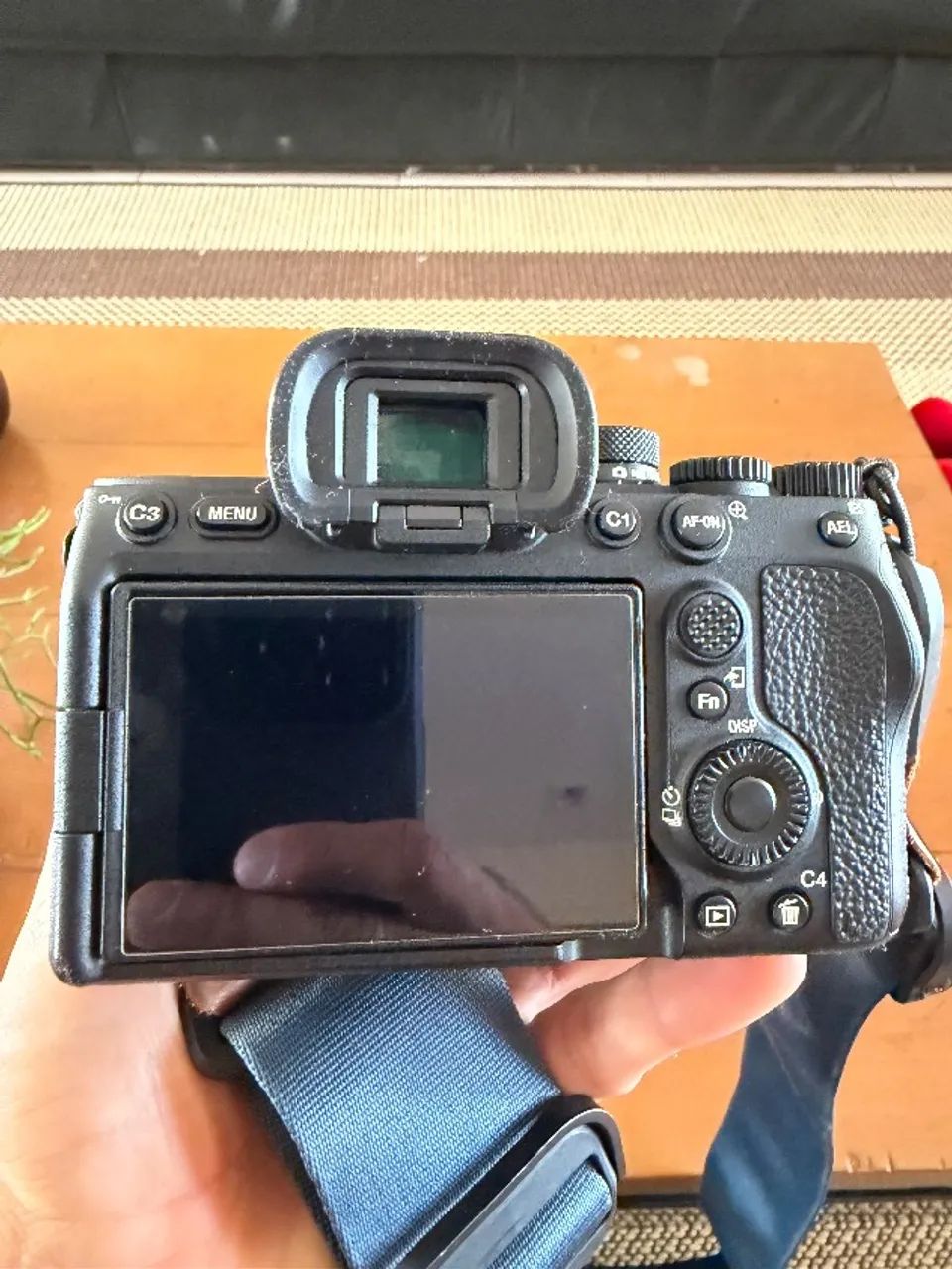 Sony A7 IV (A7M4) - Perfeito estado | 4.800 cliques - Foto 4