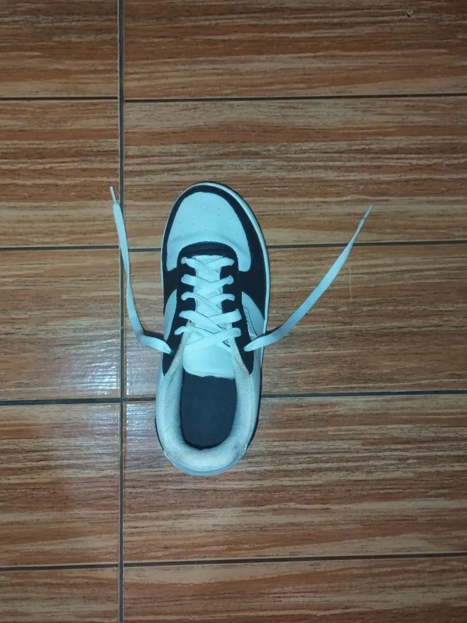 Tênis Cano Baixo Preto e Branco  - Foto 2