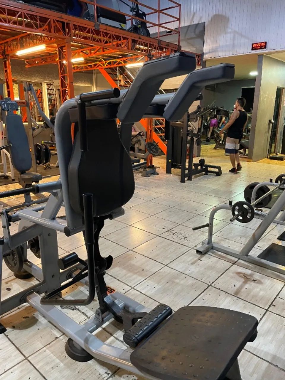 ACADEMIA DE MUSCULAÇÃO COMPLETA - Foto 3