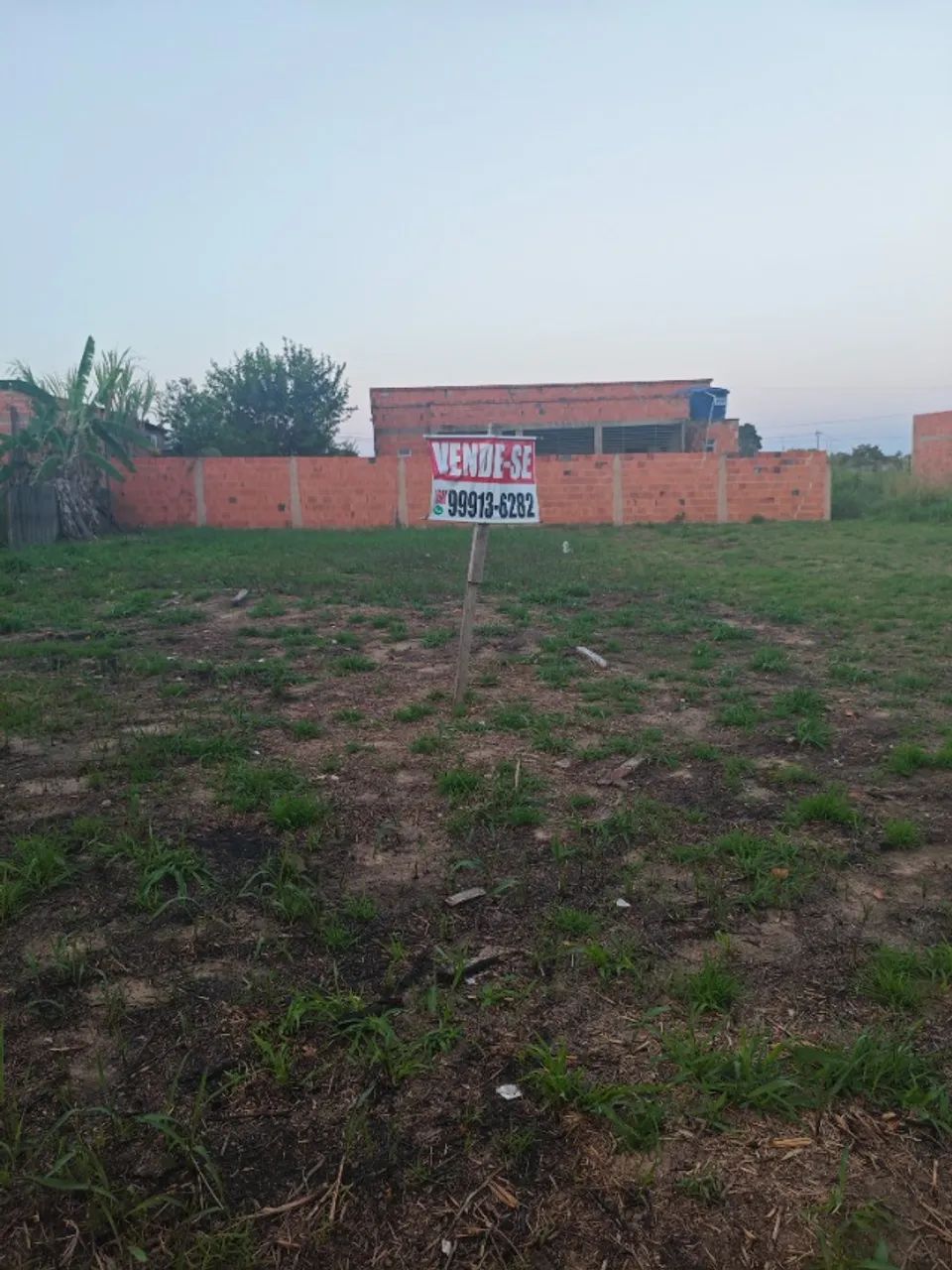 Vende se terreno na estrada do Quixadá.