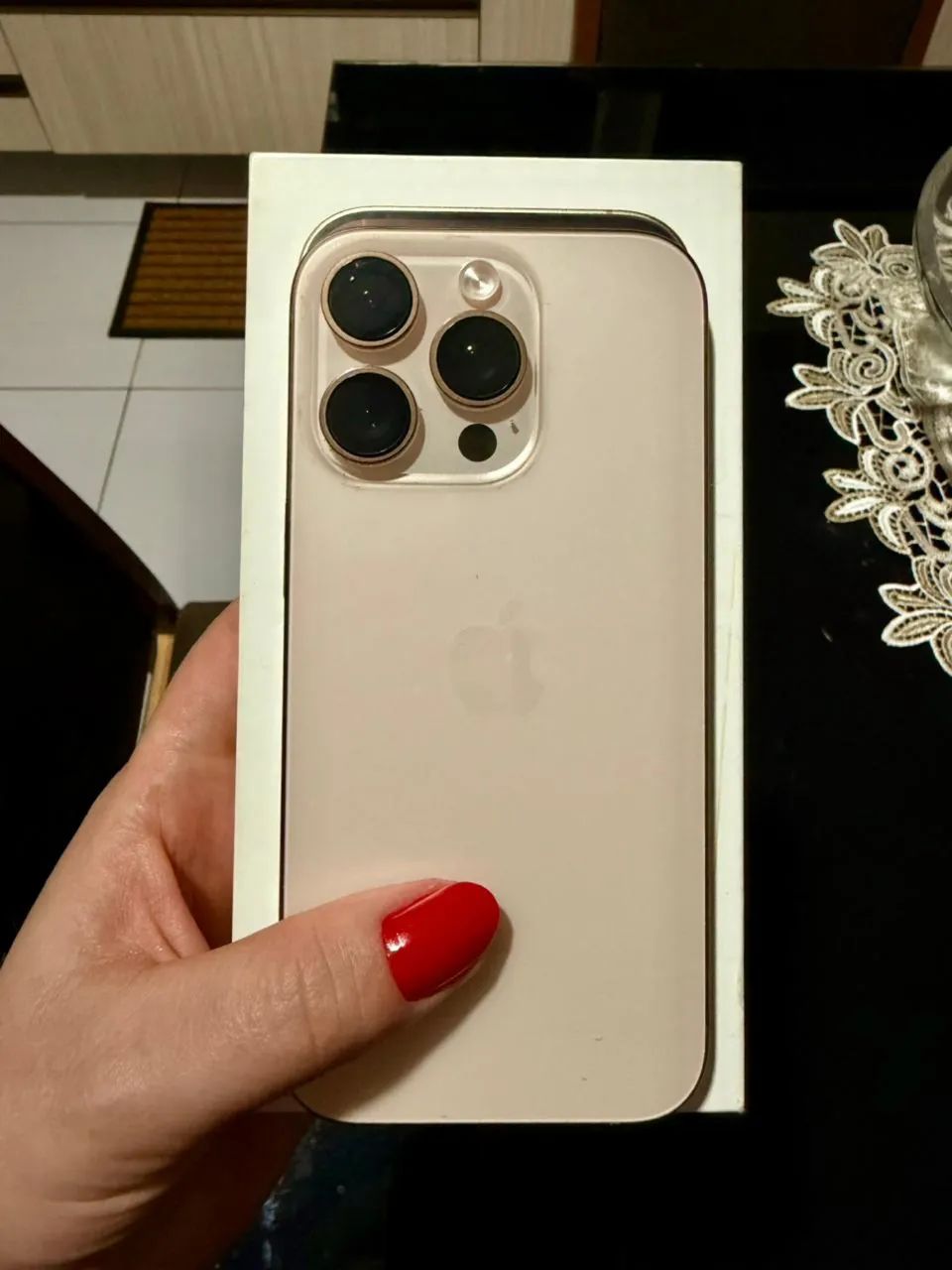 iPhone 16 PRO - Foto 2