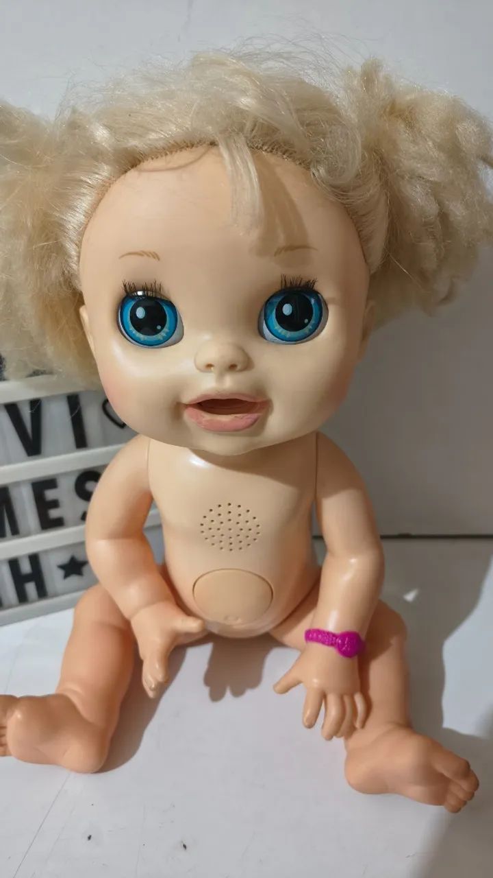 Boneca Baby Alive comer e brincar antiga - Foto 2