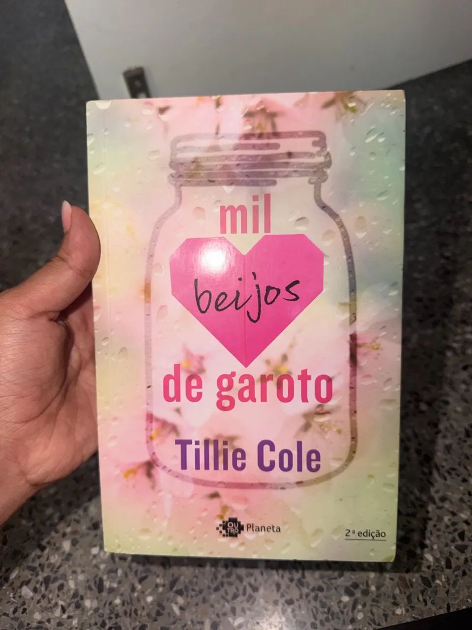 Mil beijos de garoto livro