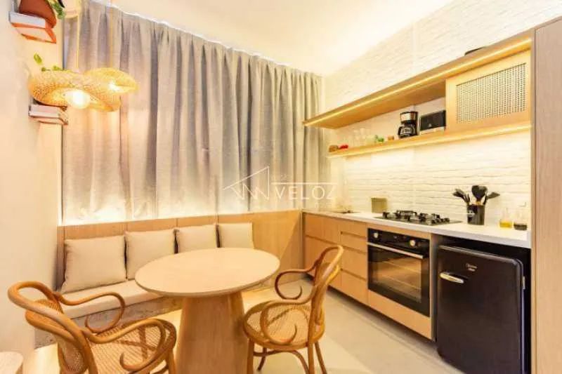 Kitnet/Conjugado - / Residencial / Ipanema