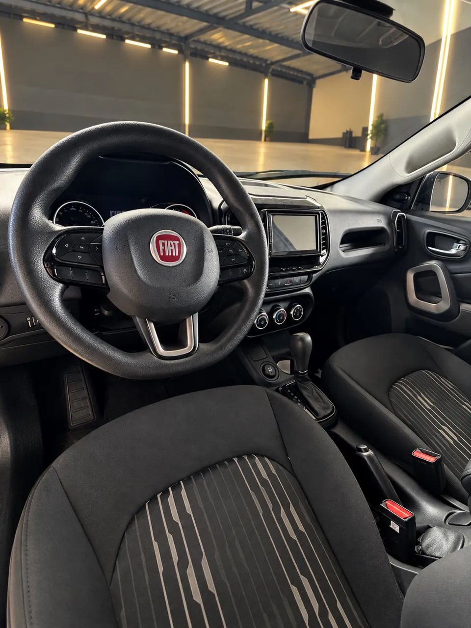 Fiat Toro Endurence 1.8 16V Flex Aut. 2020 - Foto 4