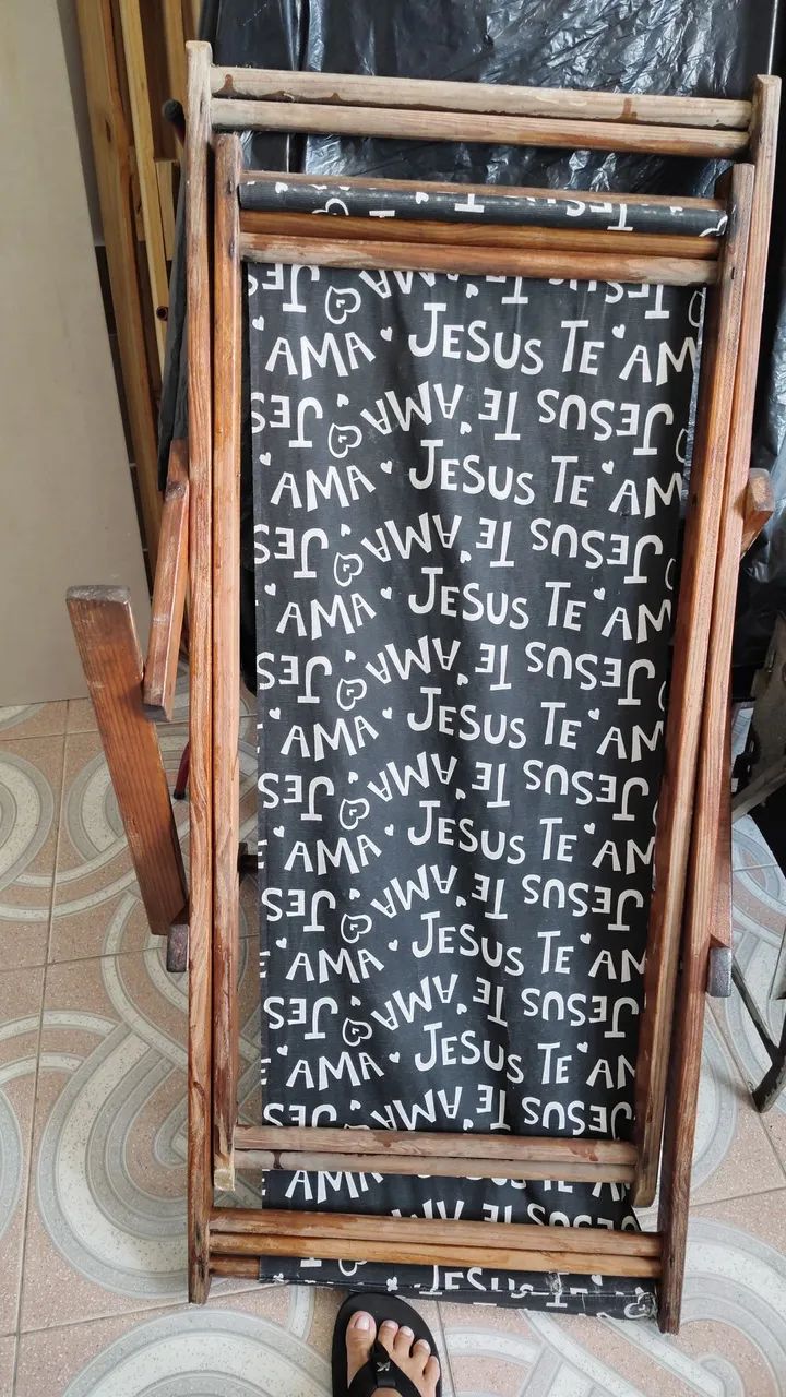 VENDE-SE ESSA ESPREGUIÇADEIRA 