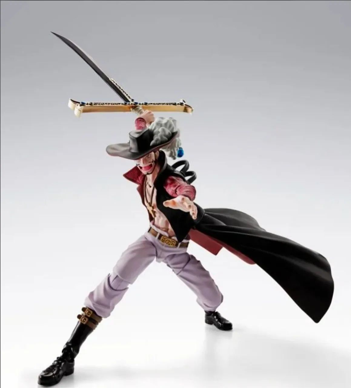 SH Figuarts One Piece Dracule Mihawk -Hawk Eye- Exclusive Pronta