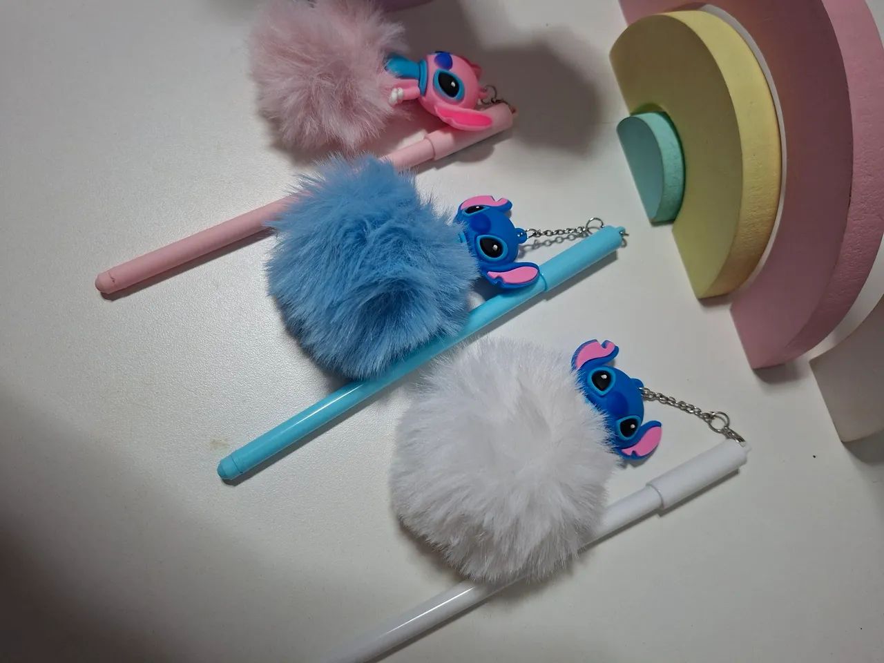 Canetas de pelúcia e chaveiros  - Foto 4