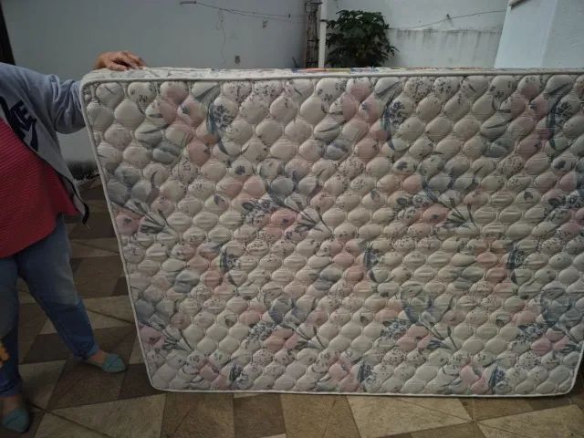 Cama de casal e de solteiro - Foto 4