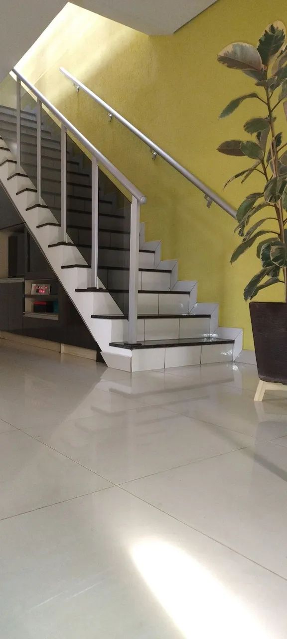 Alugo casa duplex região Leste de bh - Foto 4
