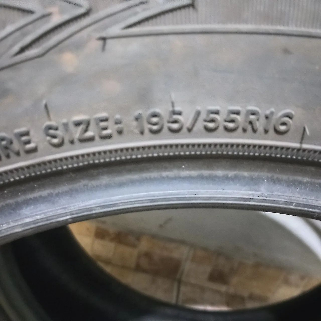 Pneus aro 16