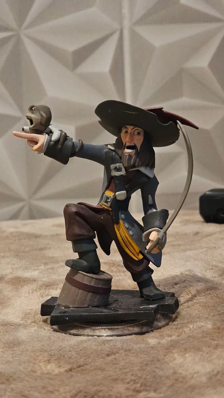 Disney Infinity Capitão Barbossa Original - Piratas do Caribe