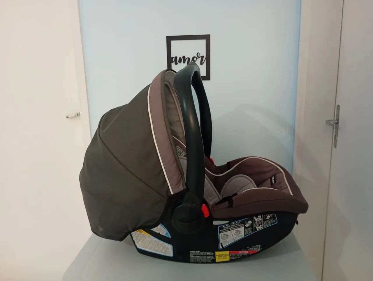 Vendo Bebê Conforto Carro !!!!