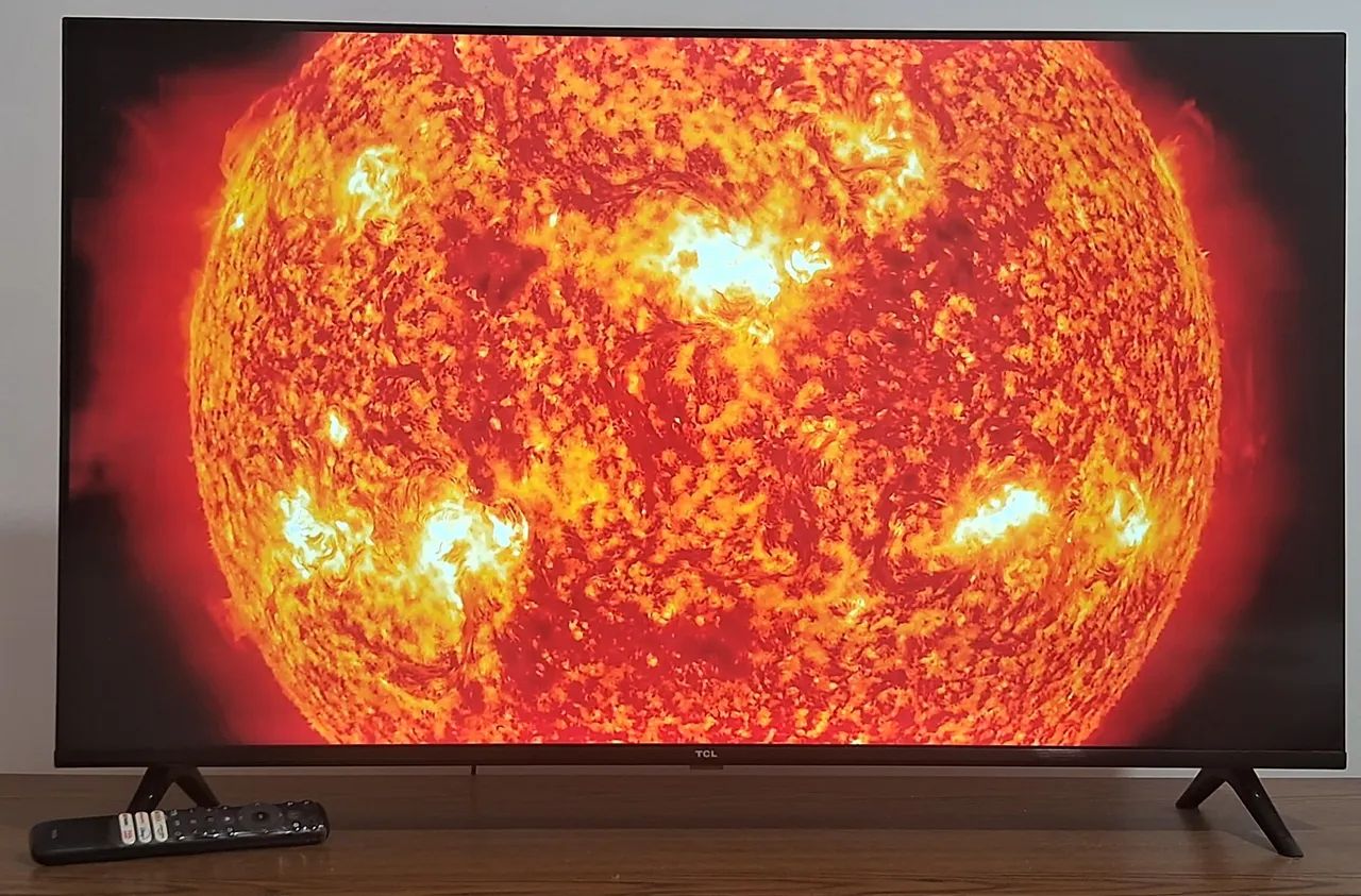 TCL LED TV Android TV 43' - Foto 3